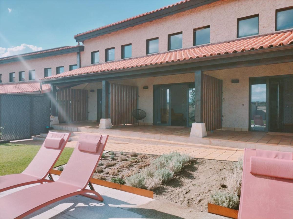 Apartamentos Walden By Gaiarooms Morille Екстериор снимка