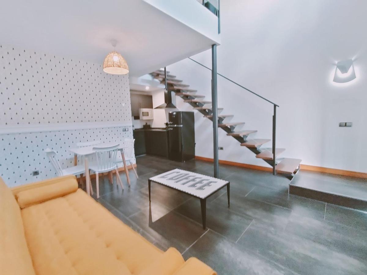 Apartamentos Walden By Gaiarooms Morille Екстериор снимка