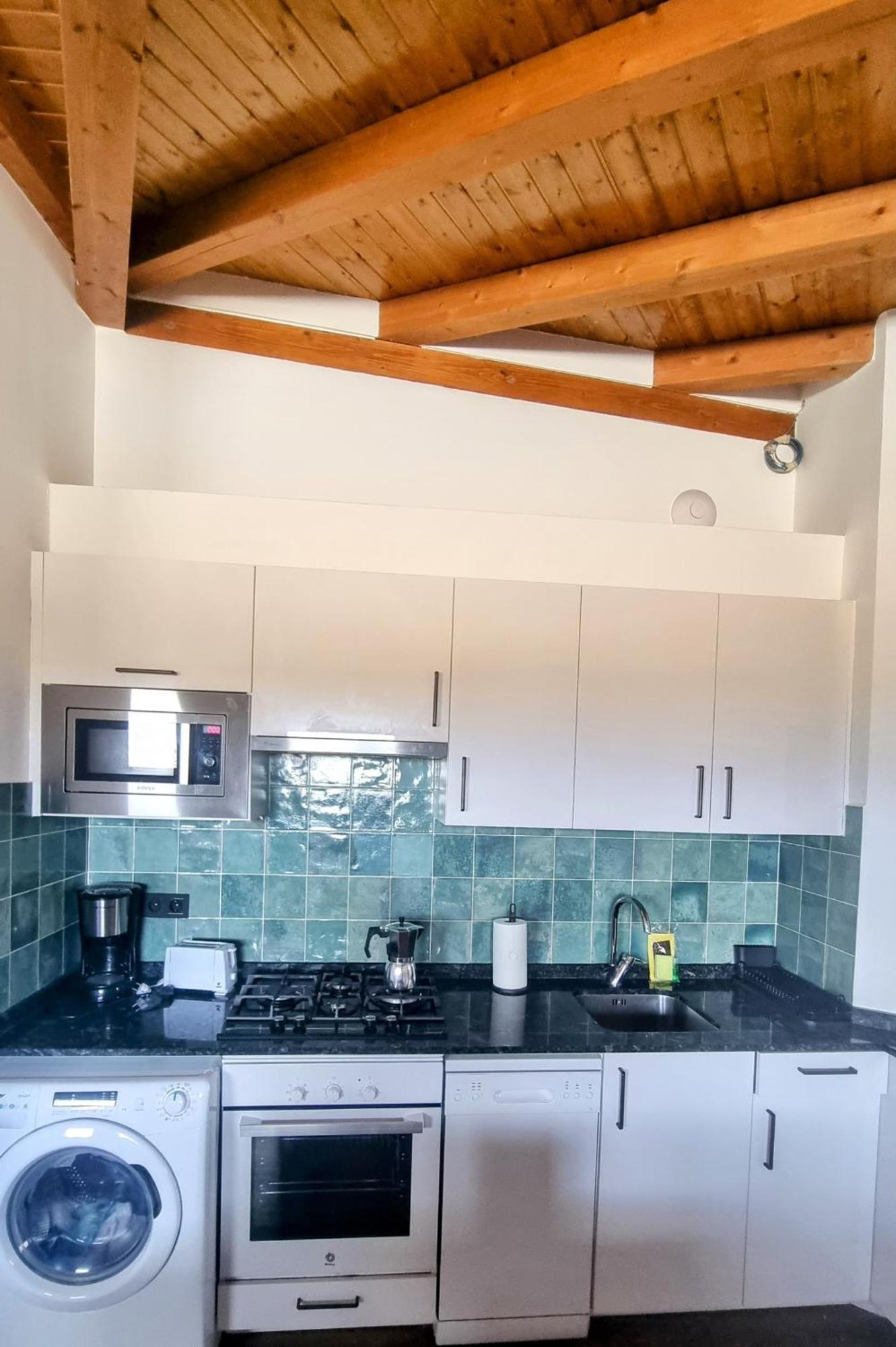 Apartamentos Walden By Gaiarooms Morille Екстериор снимка