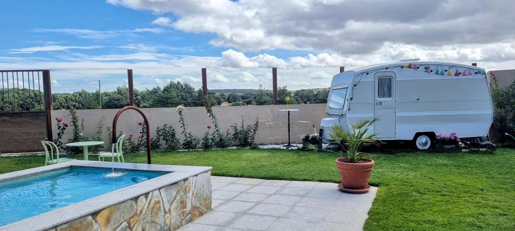 Apartamentos Walden By Gaiarooms Morille Екстериор снимка