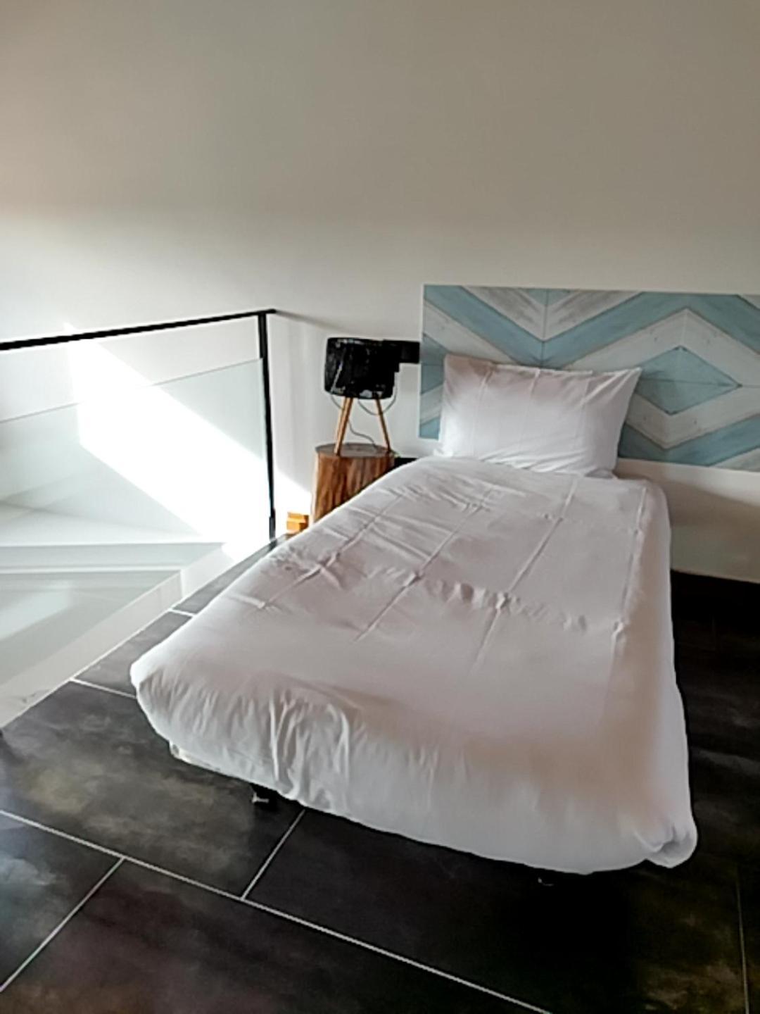 Apartamentos Walden By Gaiarooms Morille Екстериор снимка